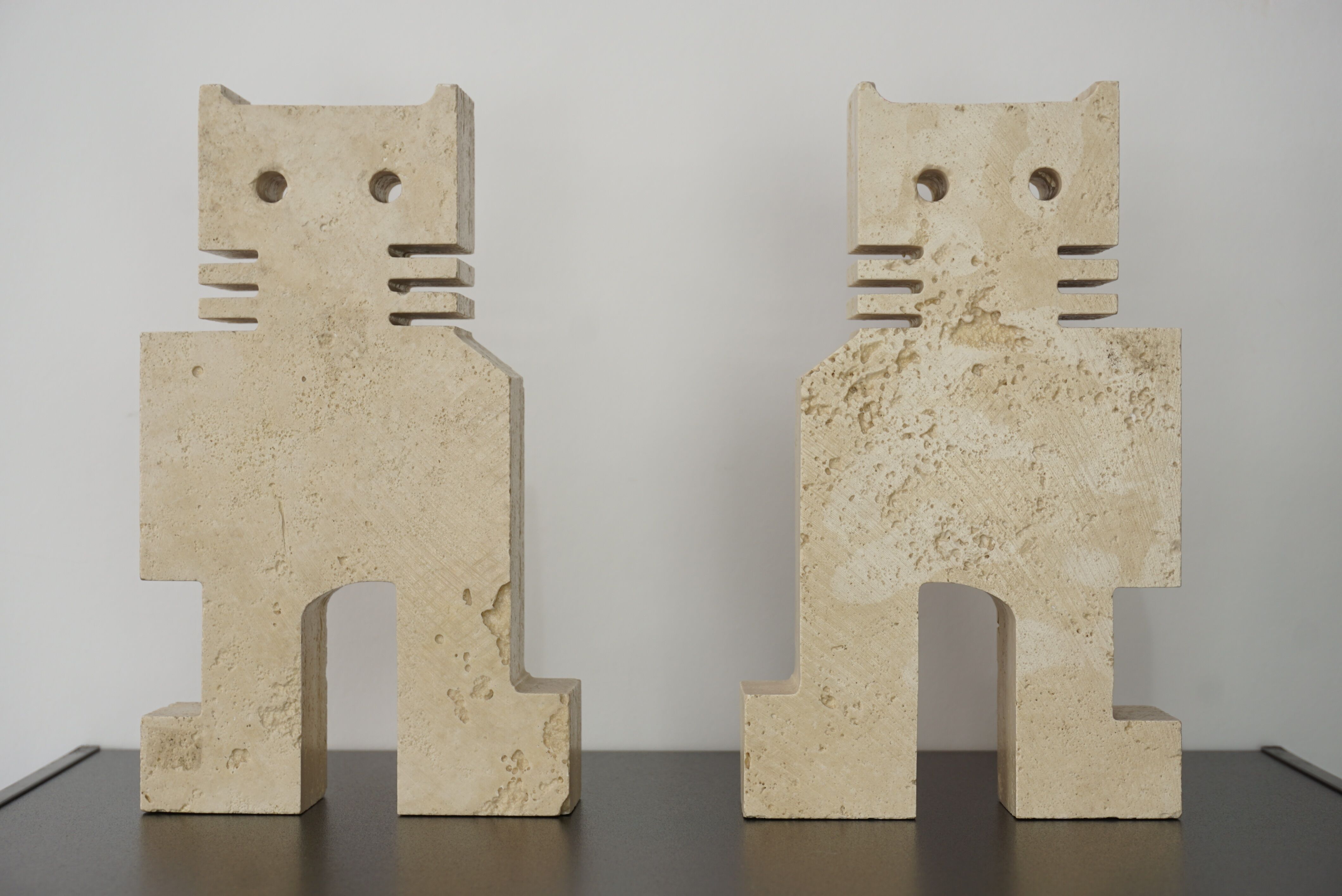 Pair of travertine bookends in  design Fratelli Mannelli