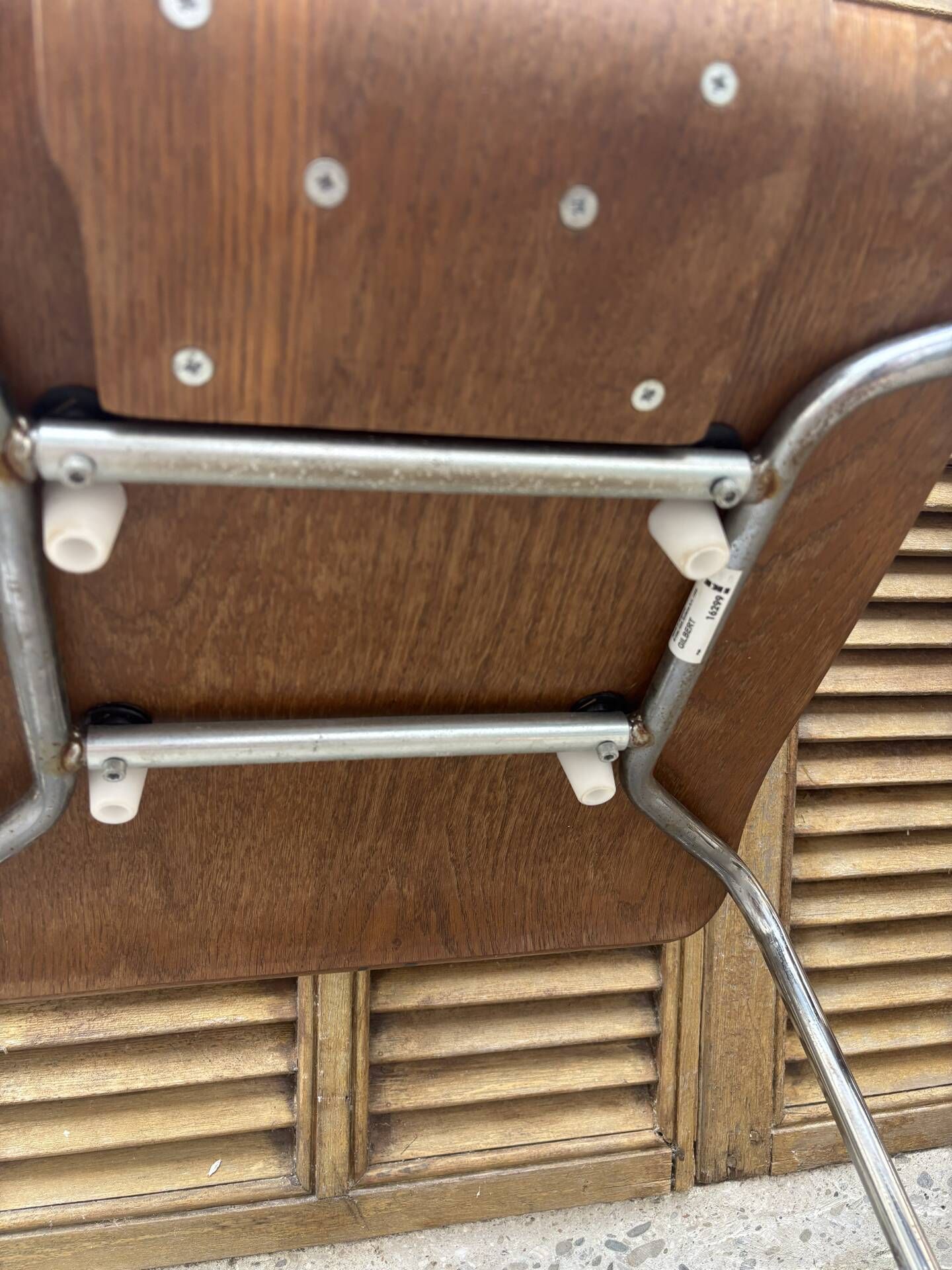Chaise Gilbert IKEA