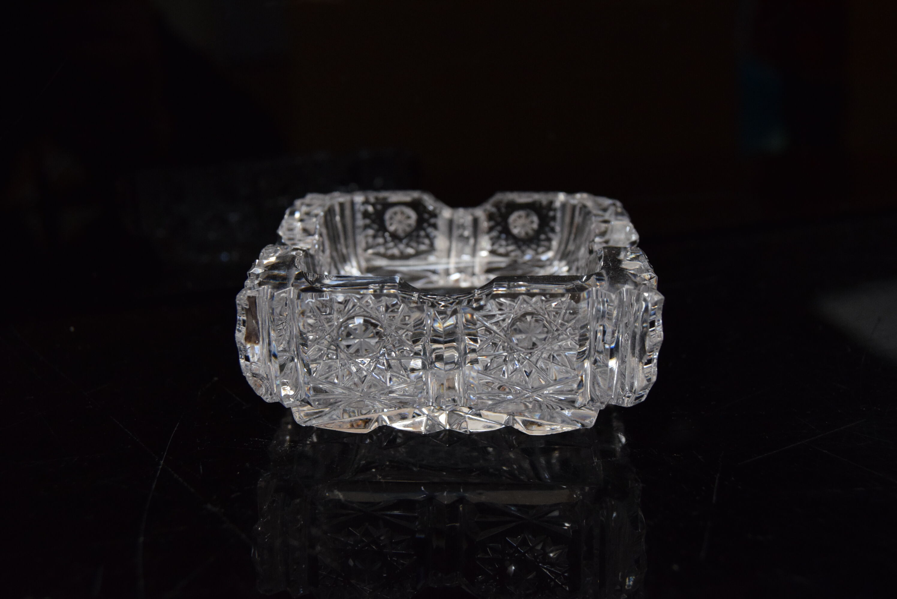 Paire de cendriers, verre en cristal taillé, bohême, années 1960