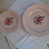 Dish - 5 ceramic dessert plates glazed by Digouin. Pink creme background. Hand-painted.