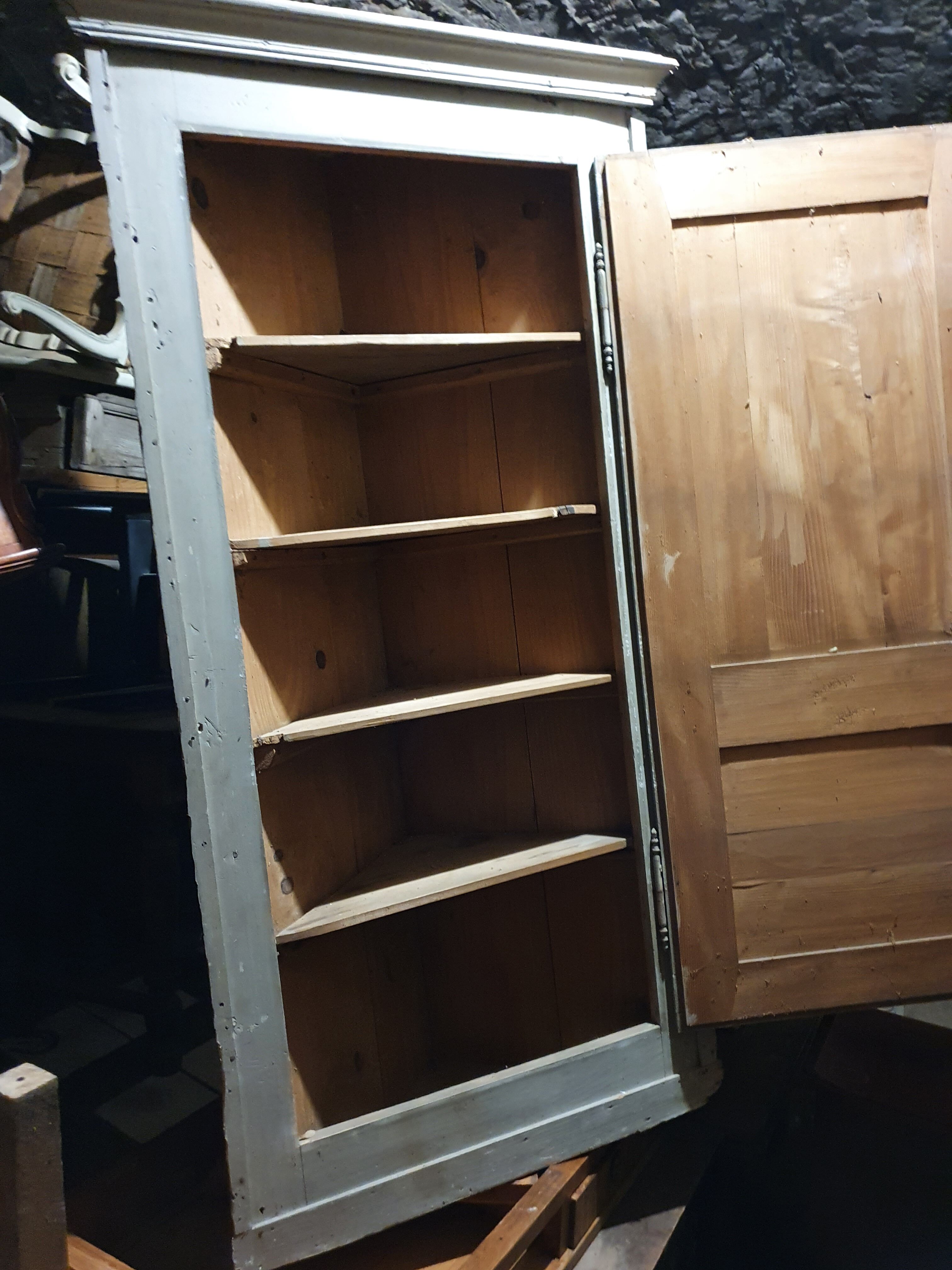 Ancient fir notch