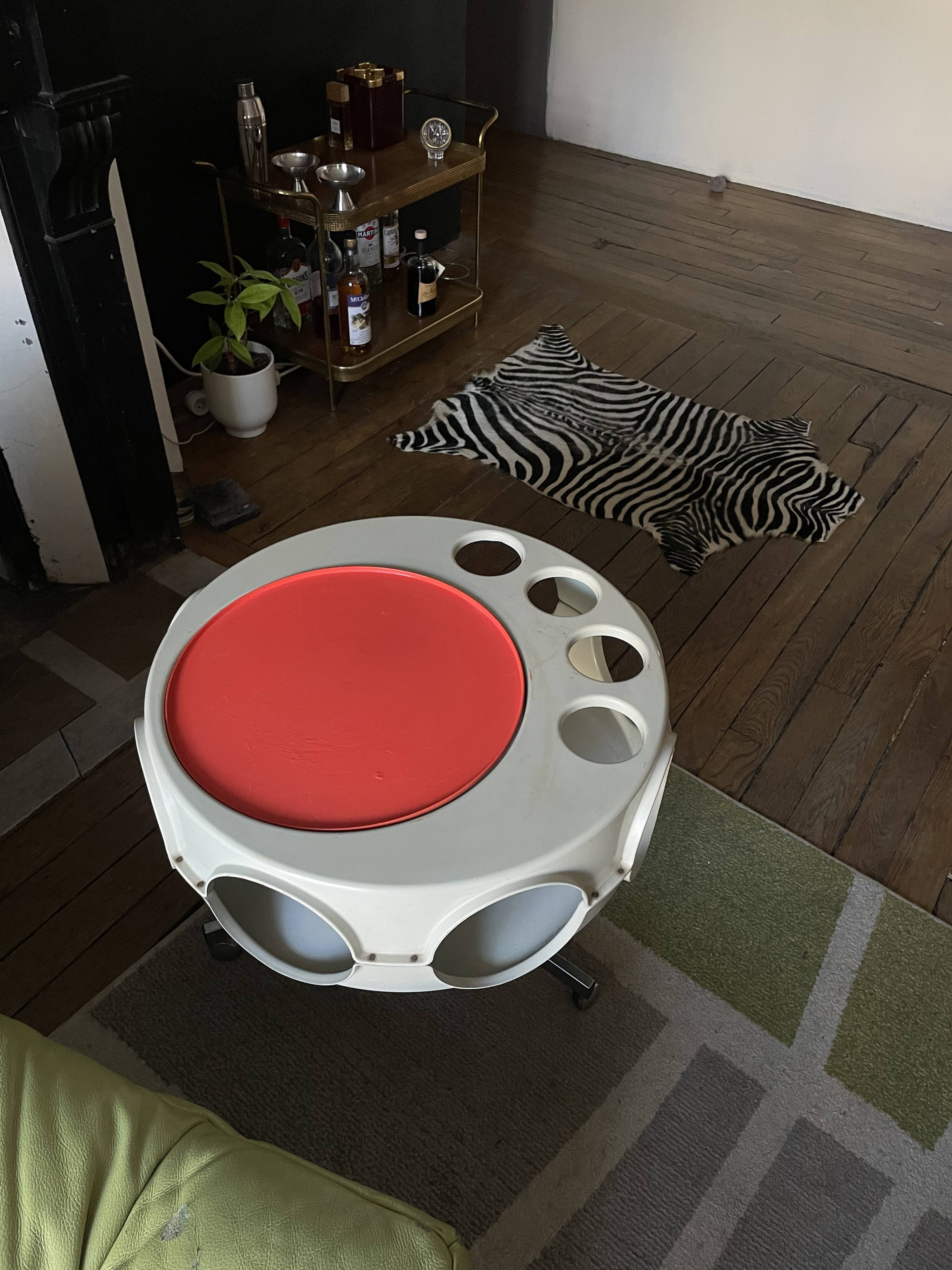 Coffee Table / Rotobar by Curver Brunssum
