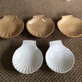 Set of 5 ramekins