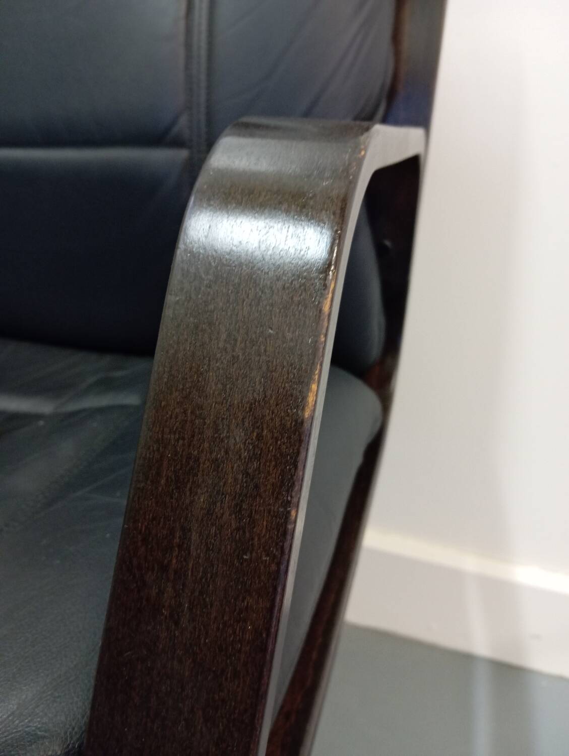 Westnofa Scandinavian office armchair in leather