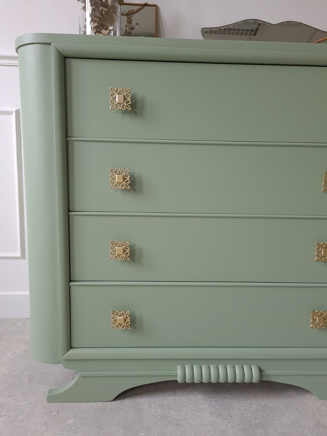 Green art deco chest of drawers