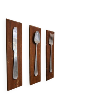 Décoration murale vintage XL / couverts (cuillère, fourchette, couteau) sur bois