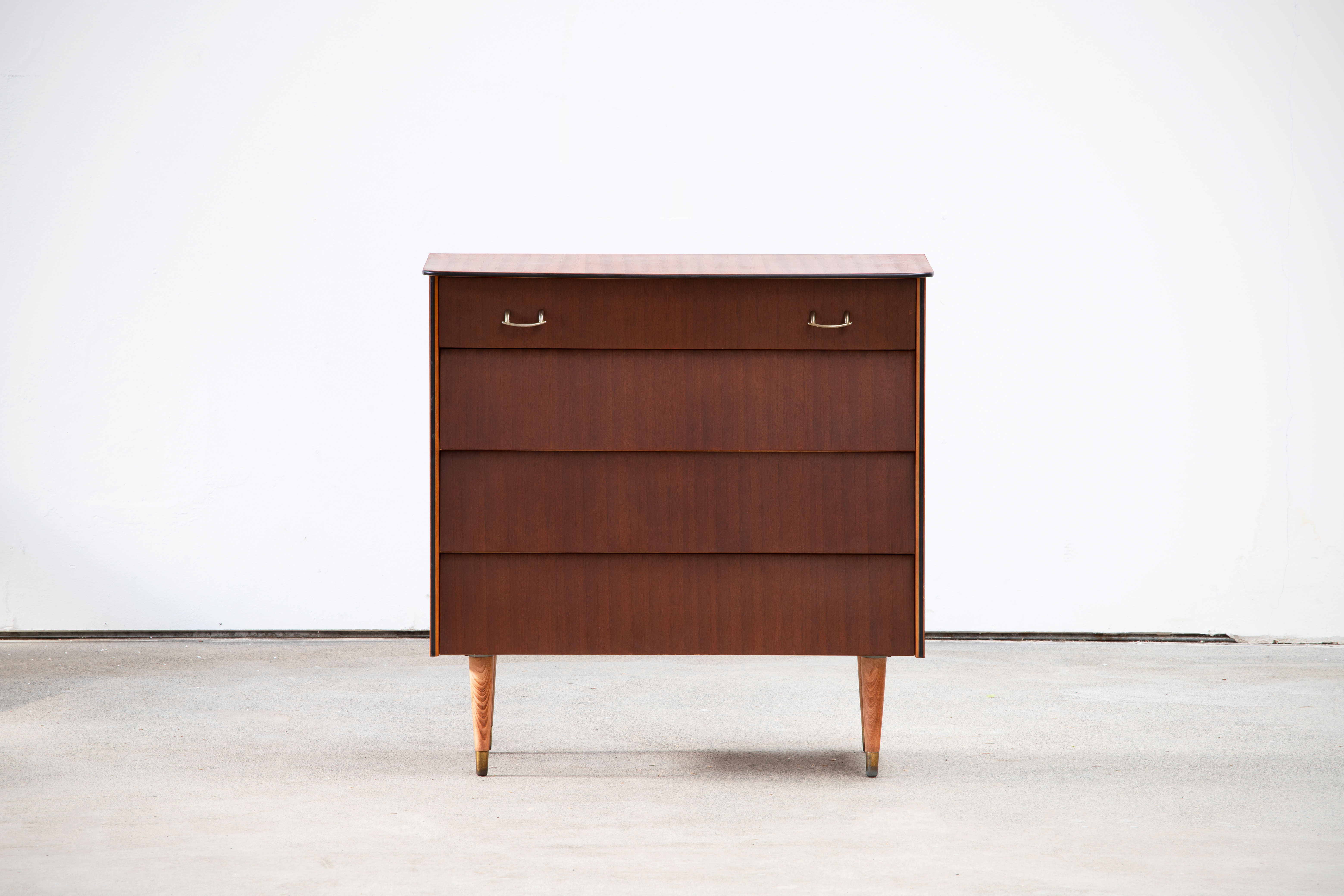 Commode vintage 1960