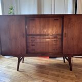 Buffet haut vintage en teck – Design scandinave