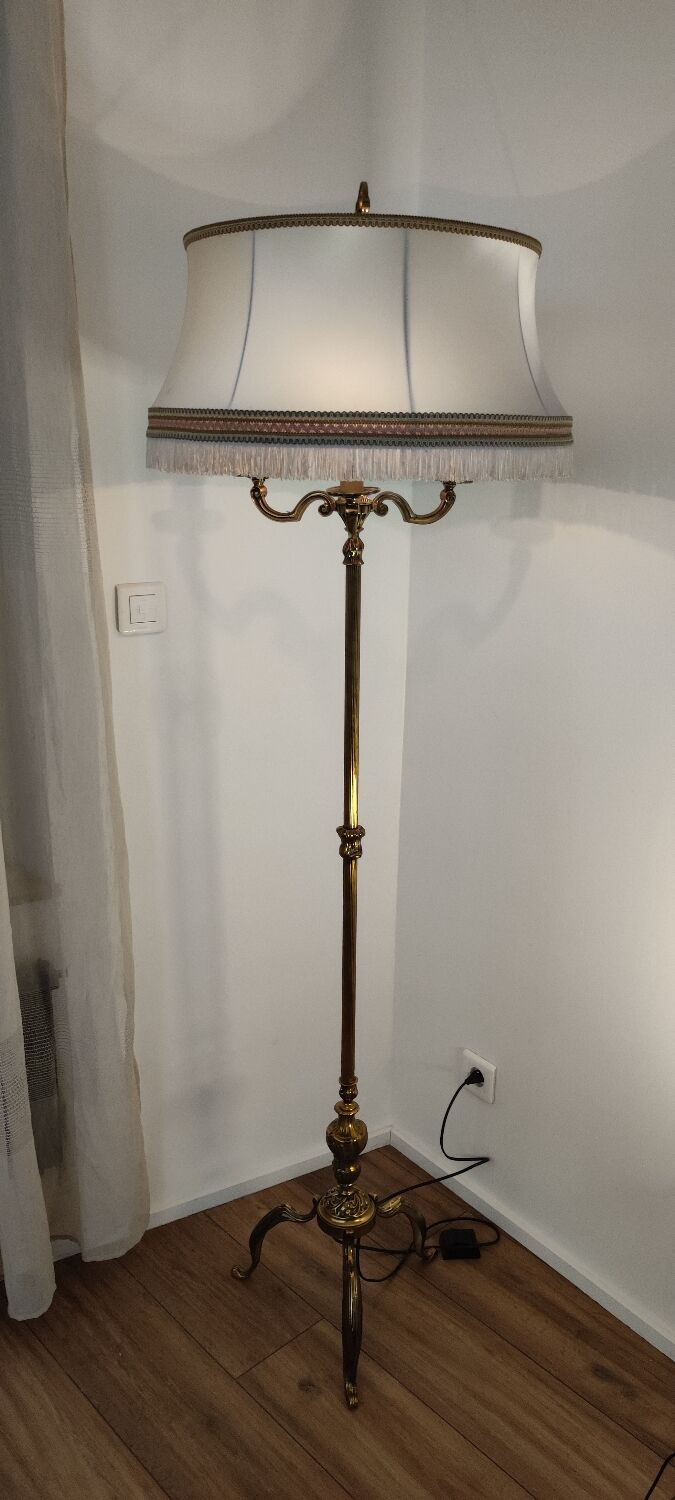 Louis XV hot water bottle floor lamp