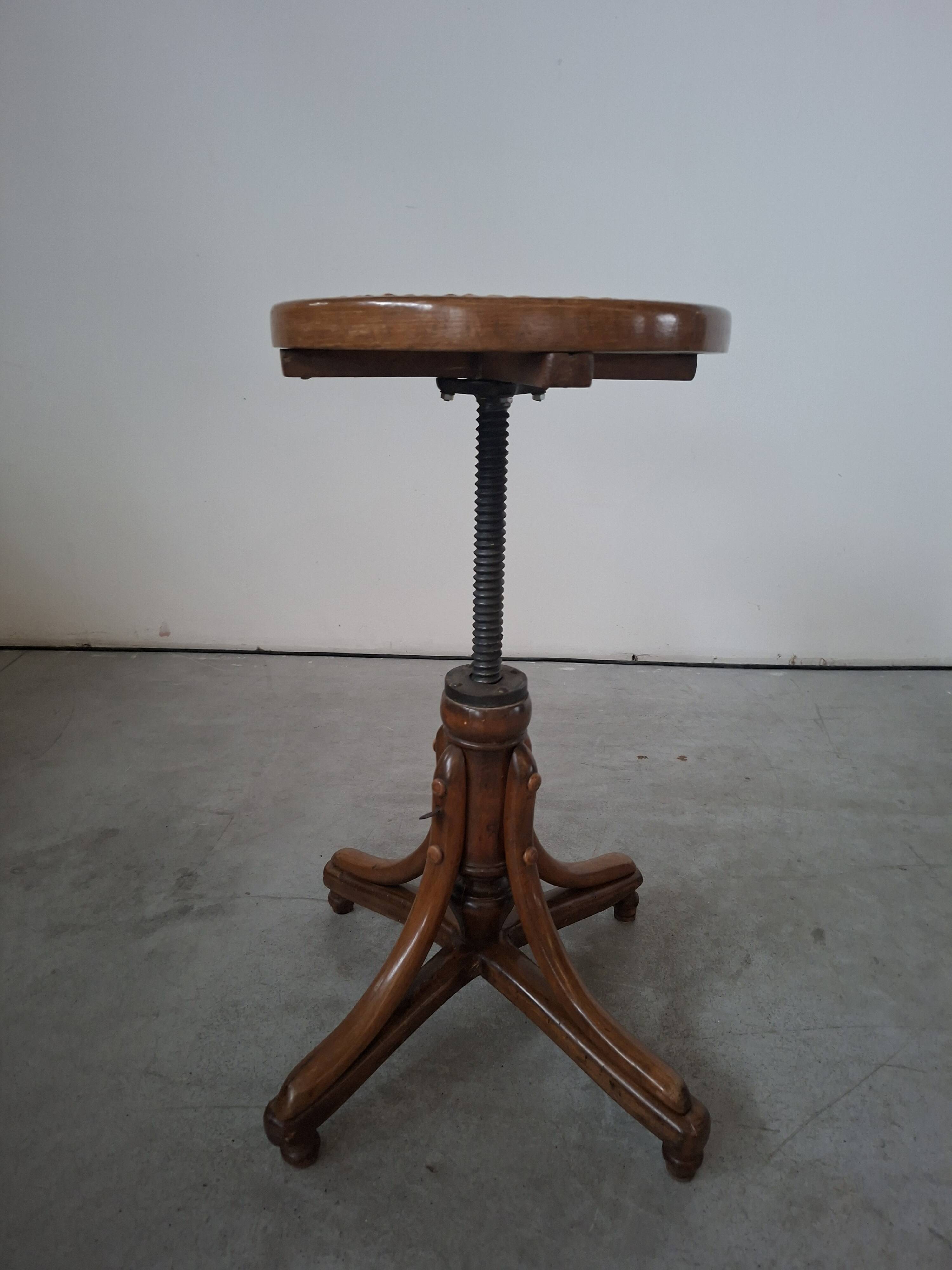 Sgabello da Pianoforte in Faggio Curvato e Paglia di Vienna