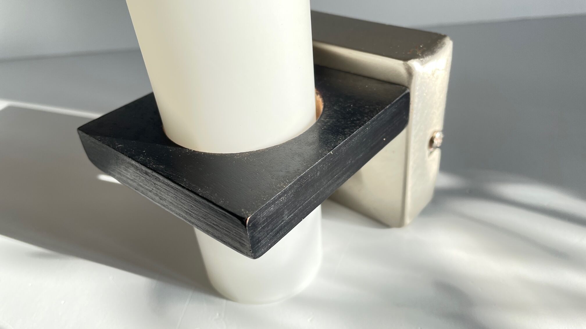 Contemporary wall lamp vintage design