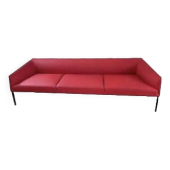 Saari high-end sofa by Arper, red sofa