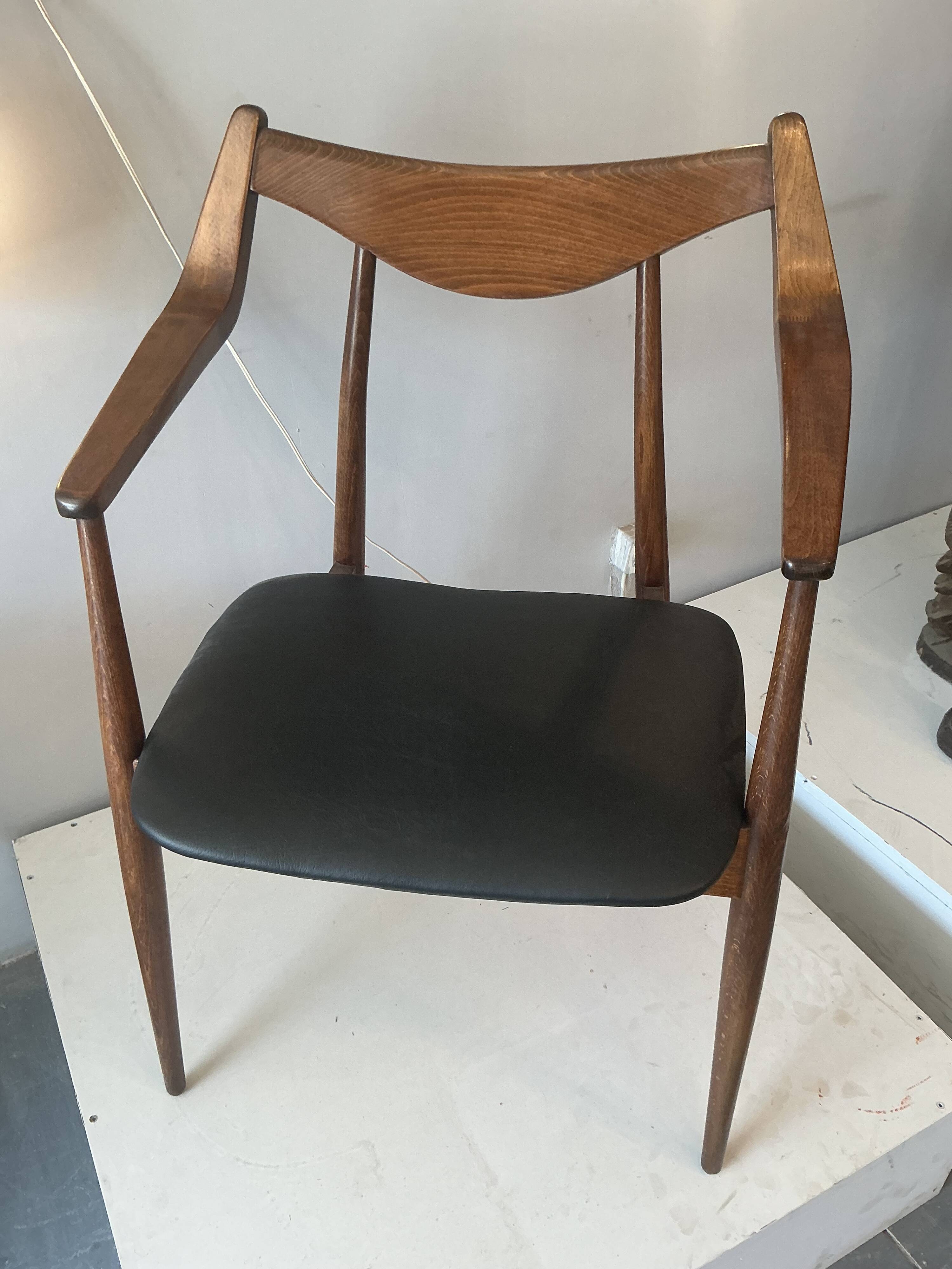 Office armchair by Heczendorfer László