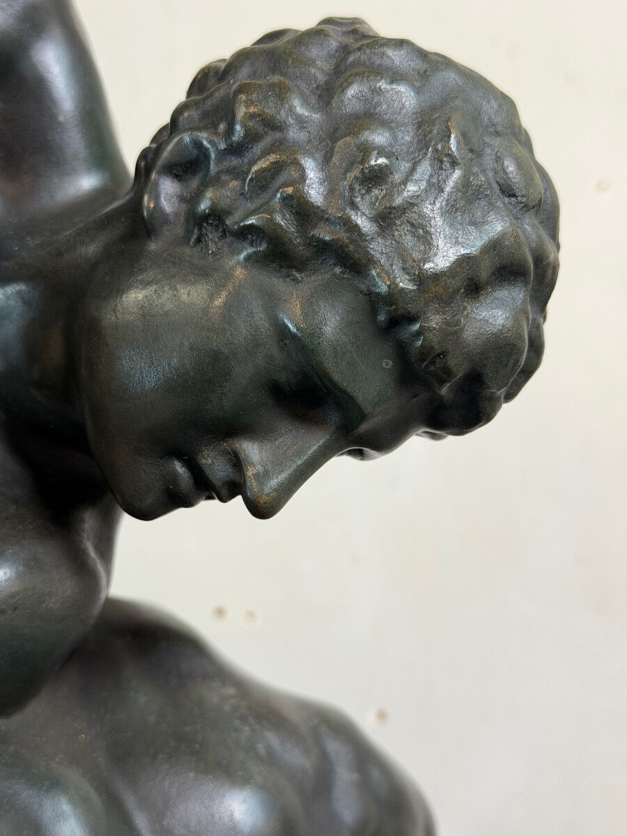 Large bronze after the antique preserved in the Uffizi in Florence, the wrestlers around 1880.
