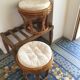 Lot de 2 poufs en rotin vintage