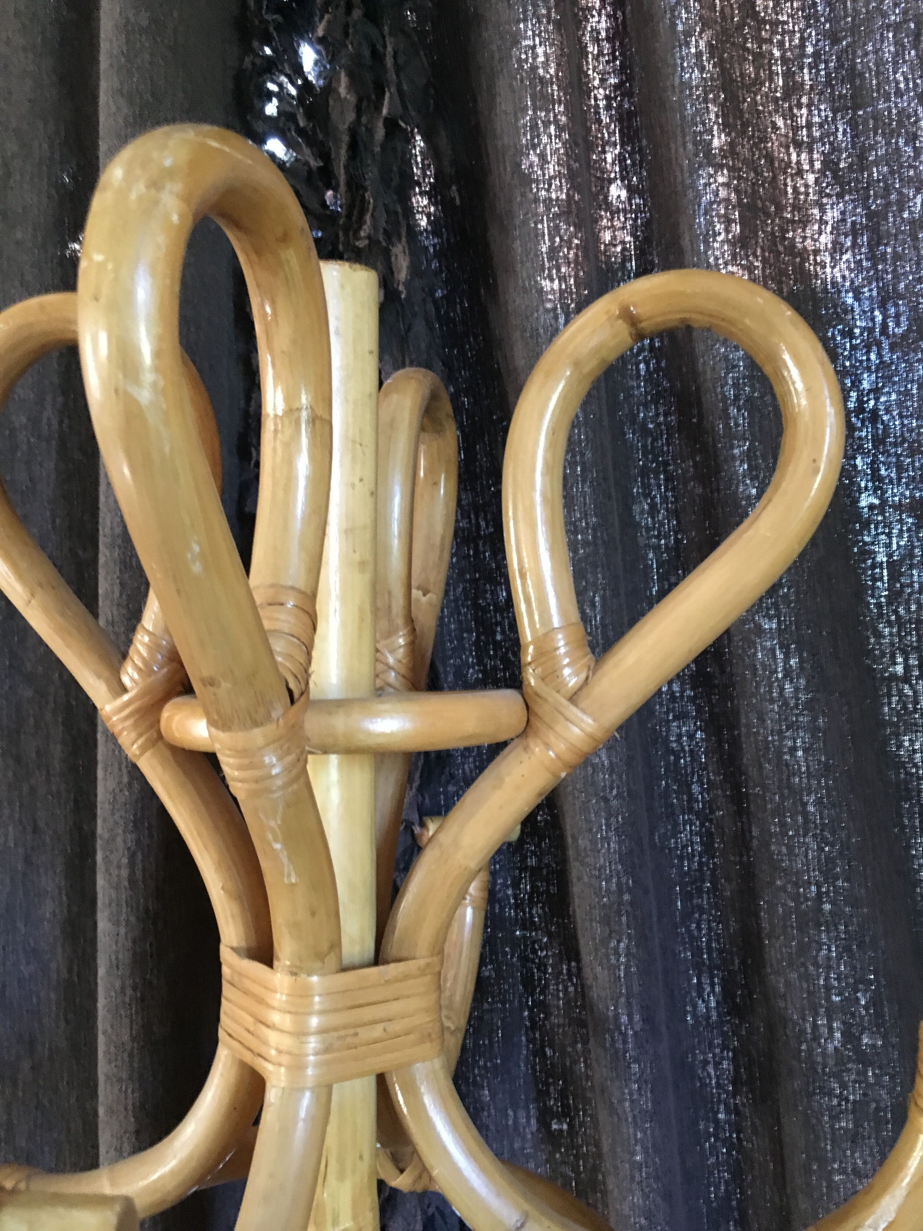 Coat holder Parrot rattan 1970