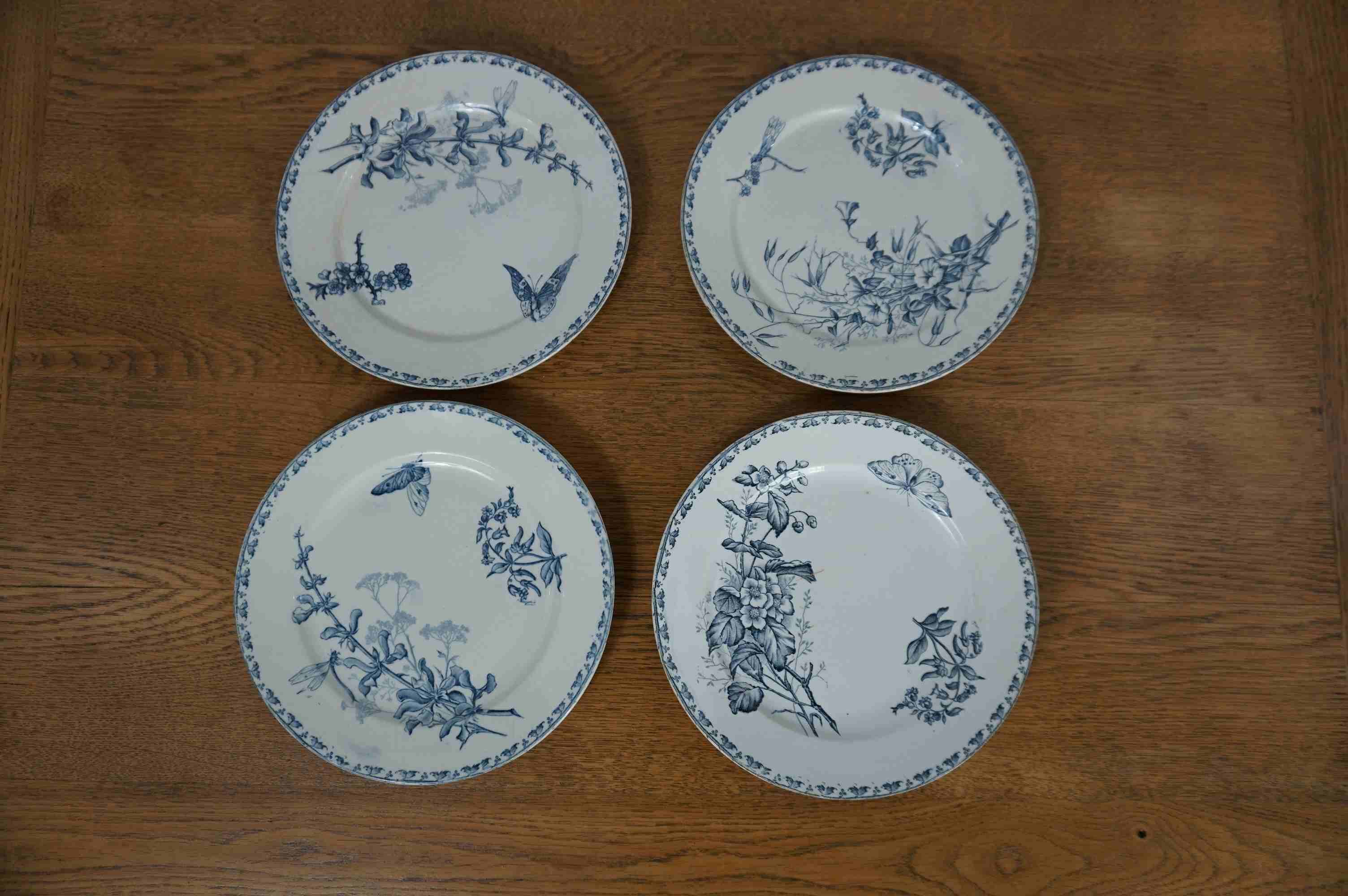 4 Sarreguemines “Carmen” flat plates