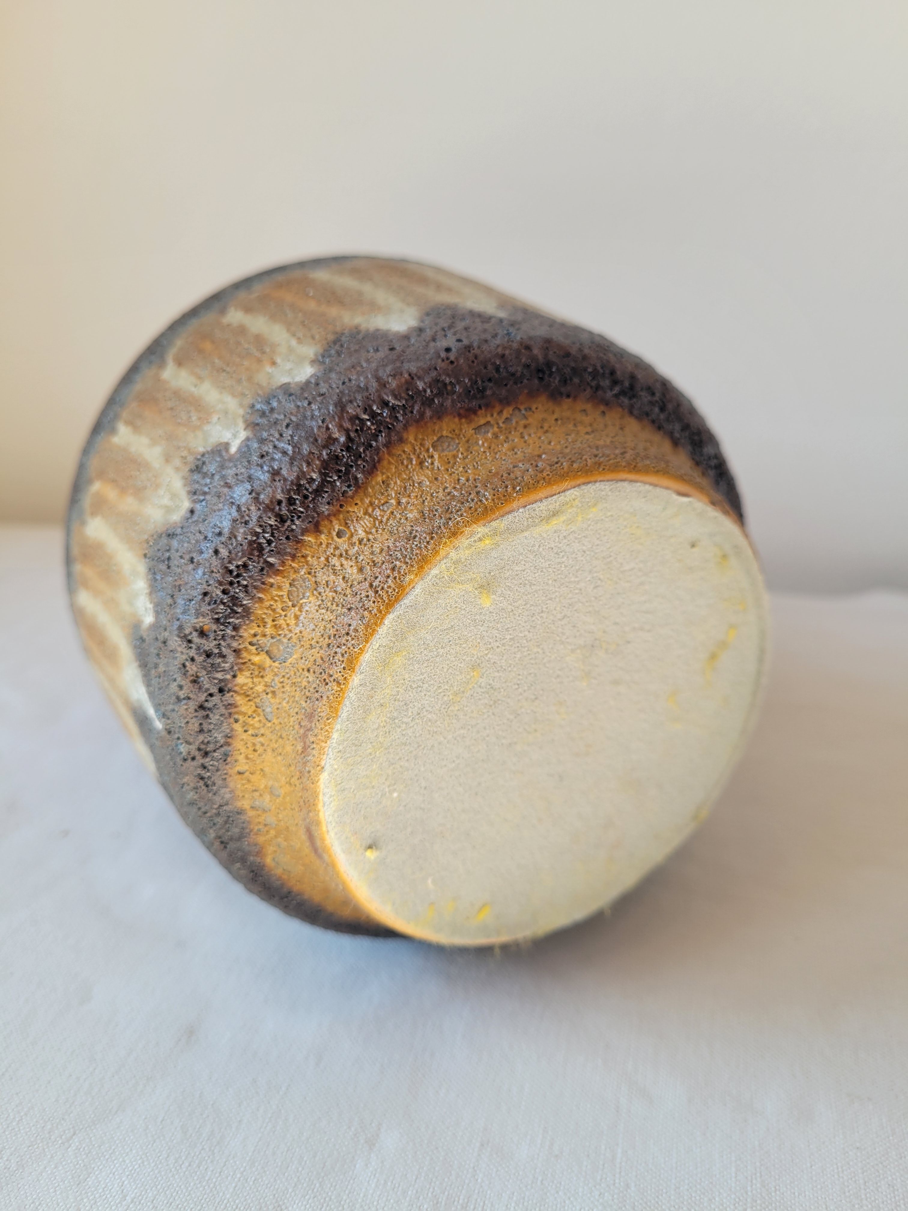 Pitcher Fat Lava VEB Strelha