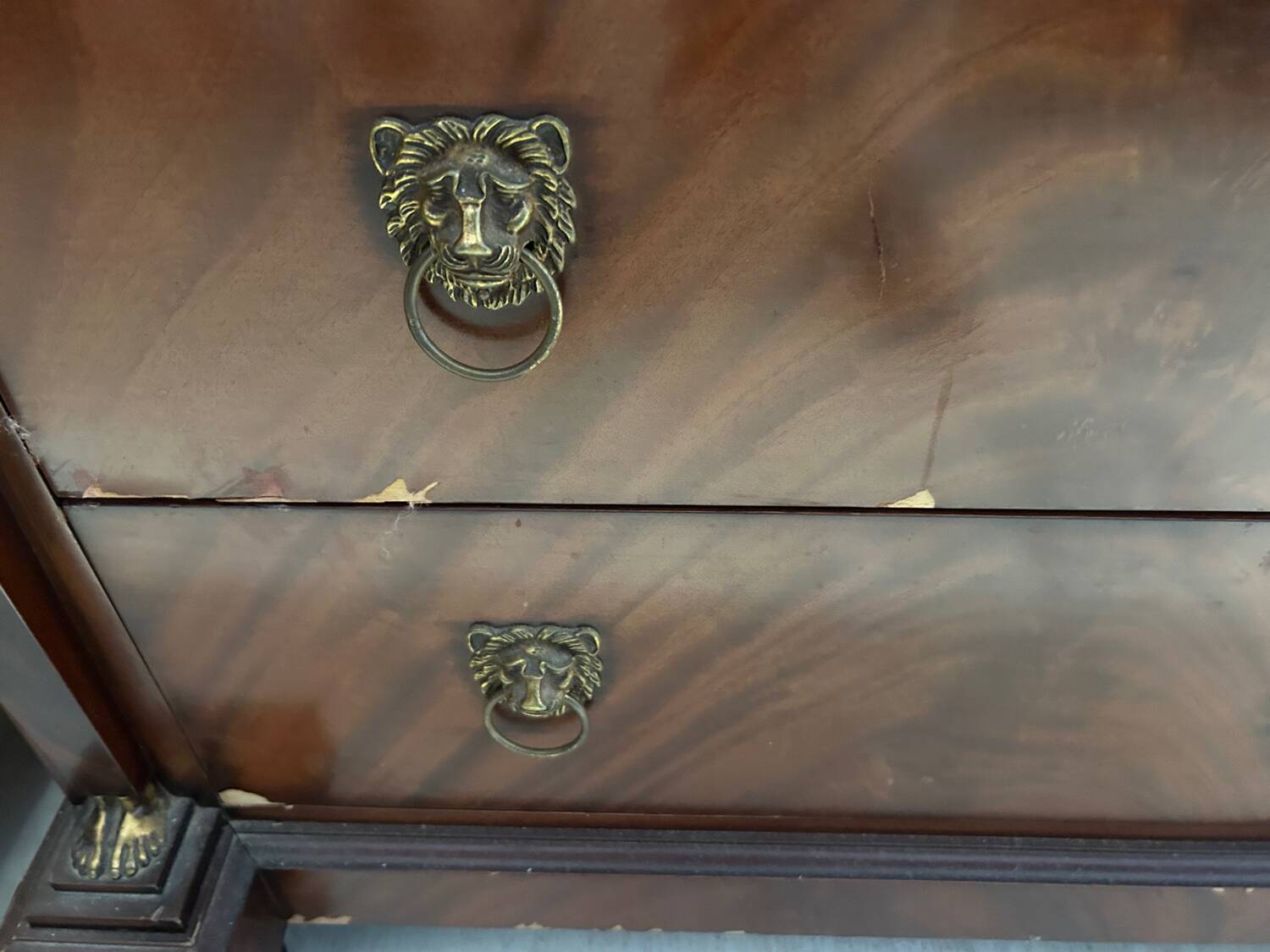 Commode style Empire