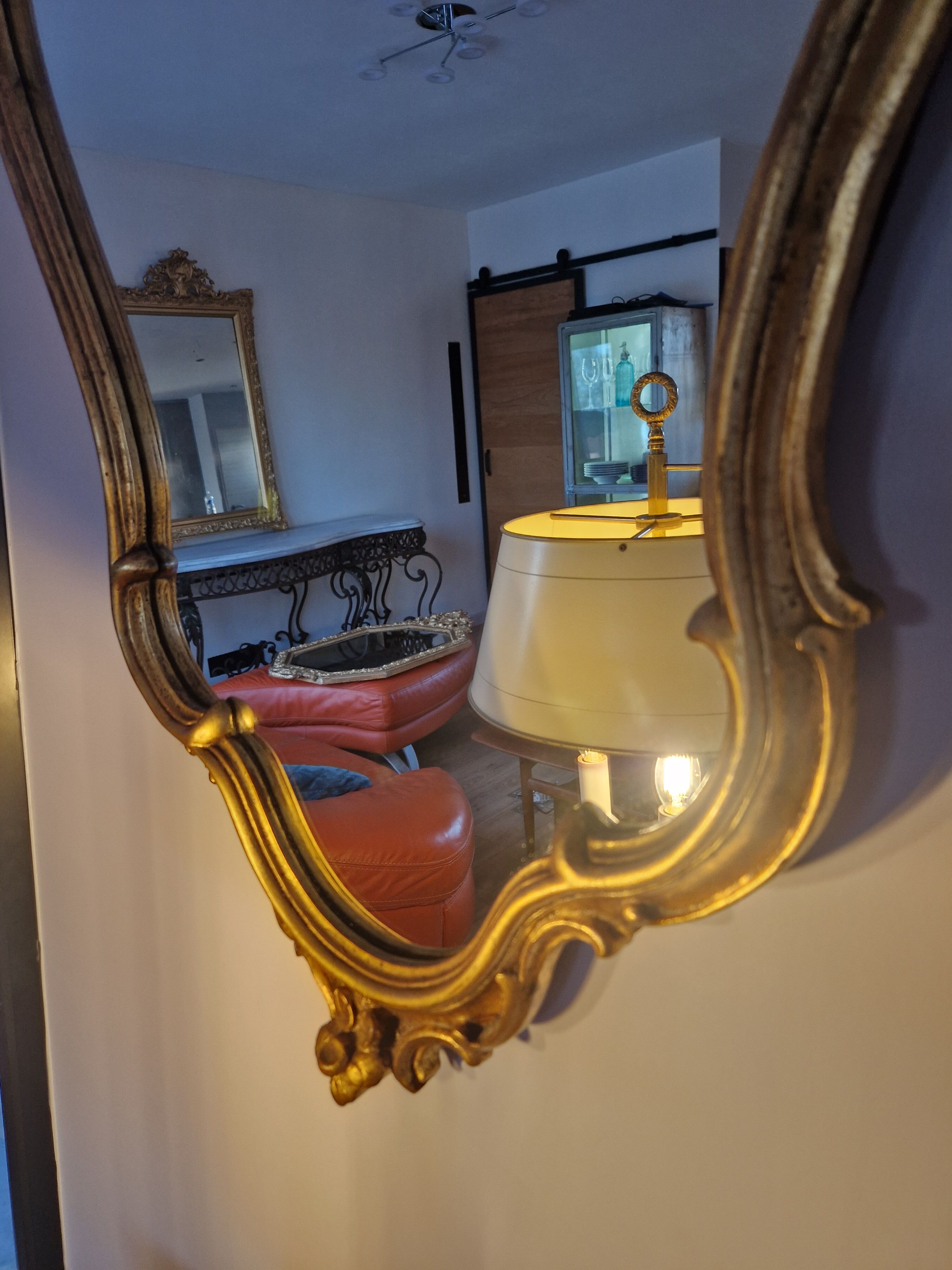 Golden baroque mirror 98 x 67 cm