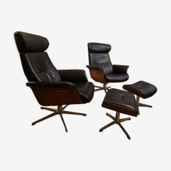 2 Chairs 2 Rest Feet Time Out black leather seating  walnut shell