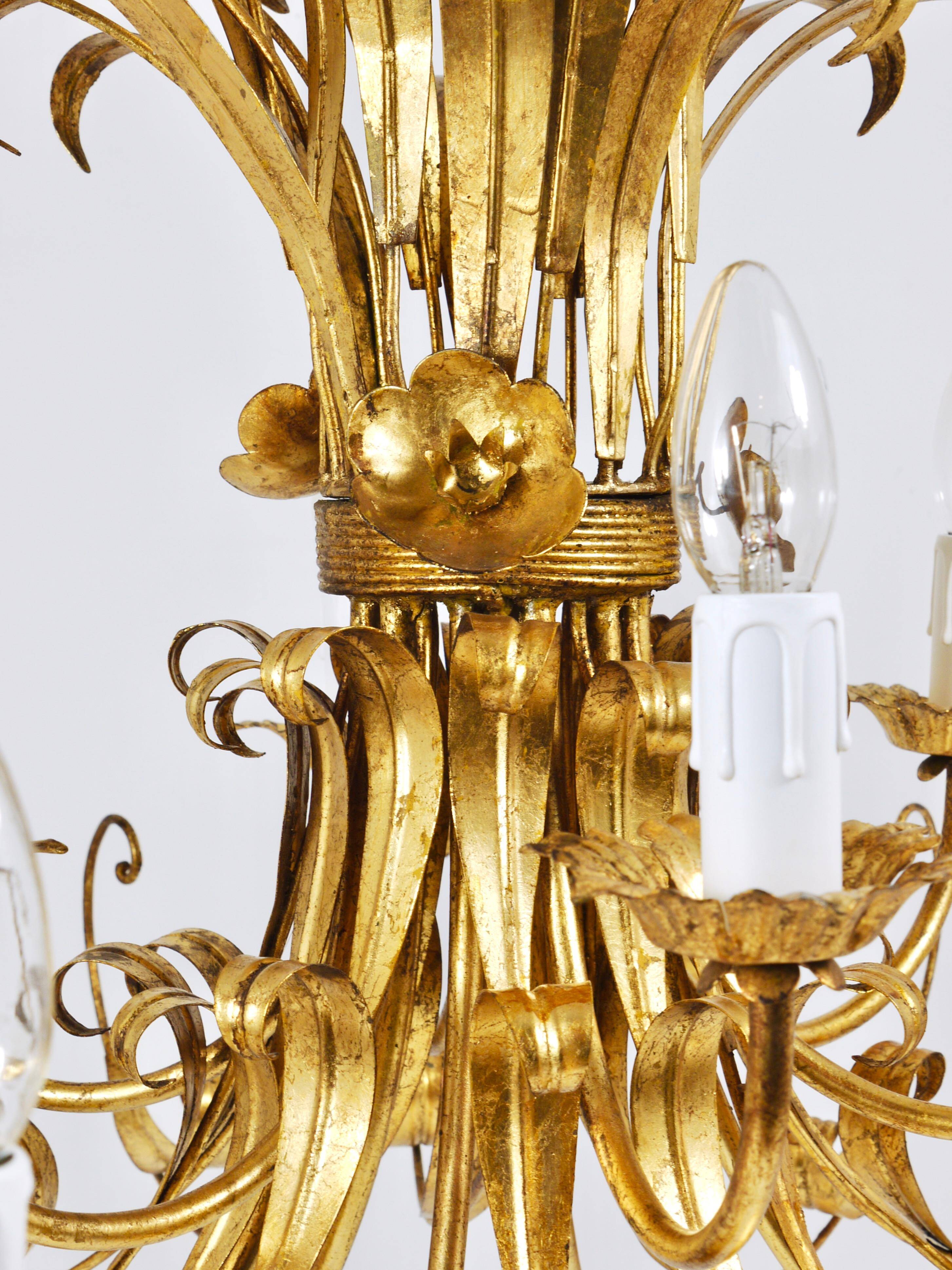 Hans Kögl XL Hollywood Regency golden wheat floral bouquet in iron, 1970s