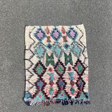Vintage moroccan carpet from the azilal region 110x160 cm
