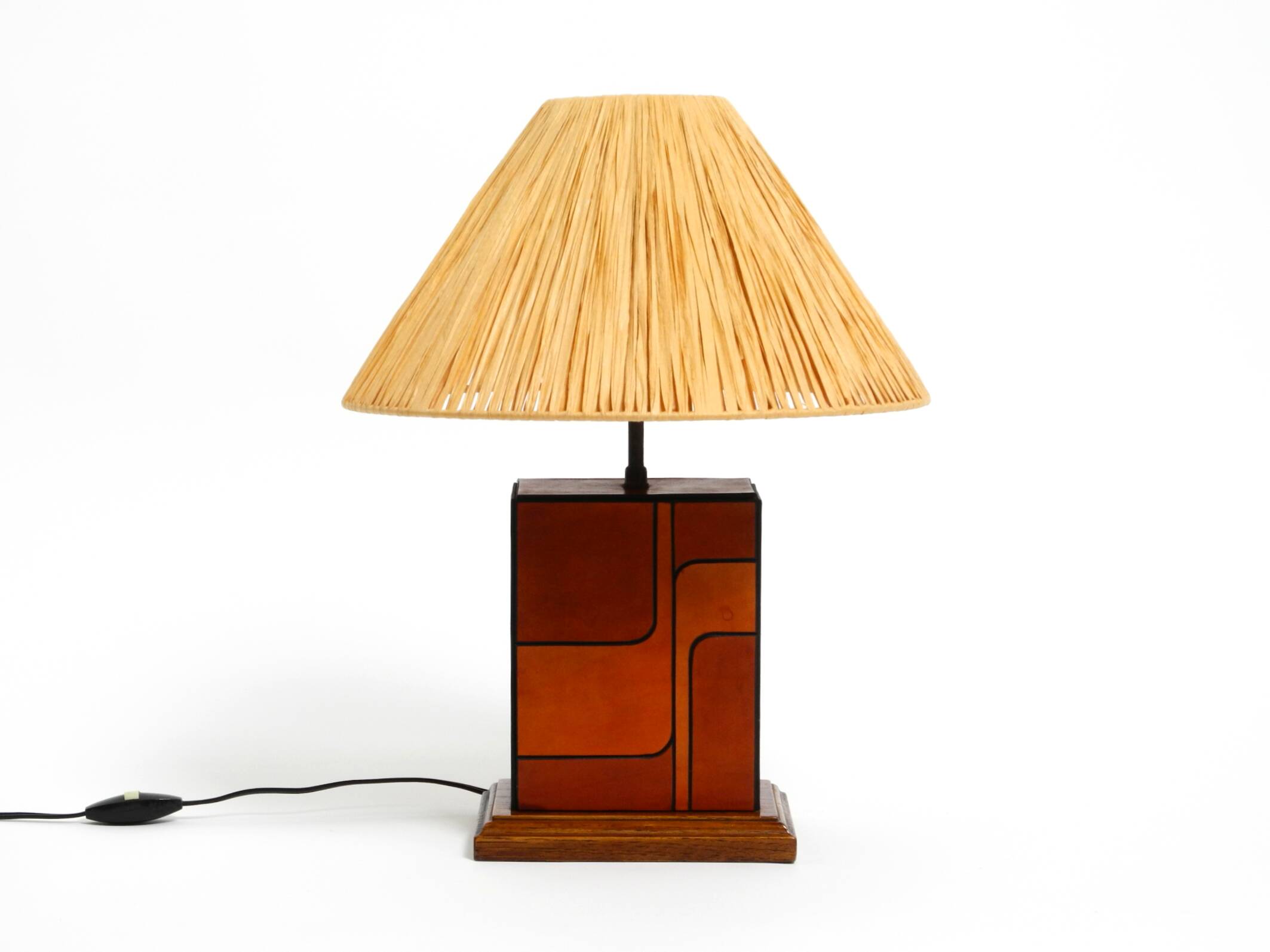 Italian 60s table lamp made of wood and leather with paper straw lampshade