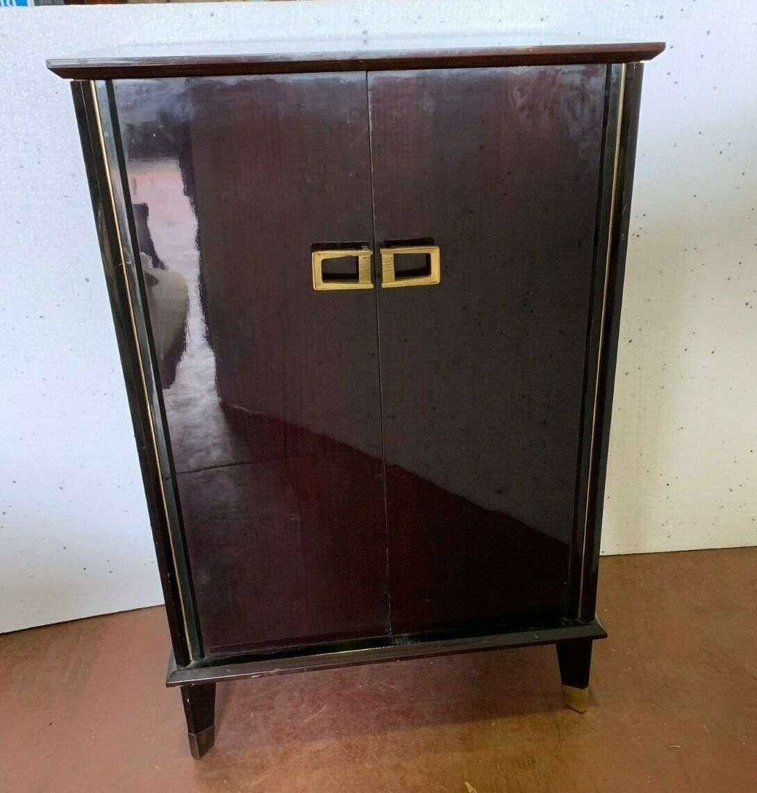 Sideboard with two-doors Art Deco lacquered black 20th century bronze handles