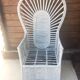 Fauteuil blanc en bambou, dans le style Emmanuelle années 60