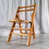 Children's folding chair
