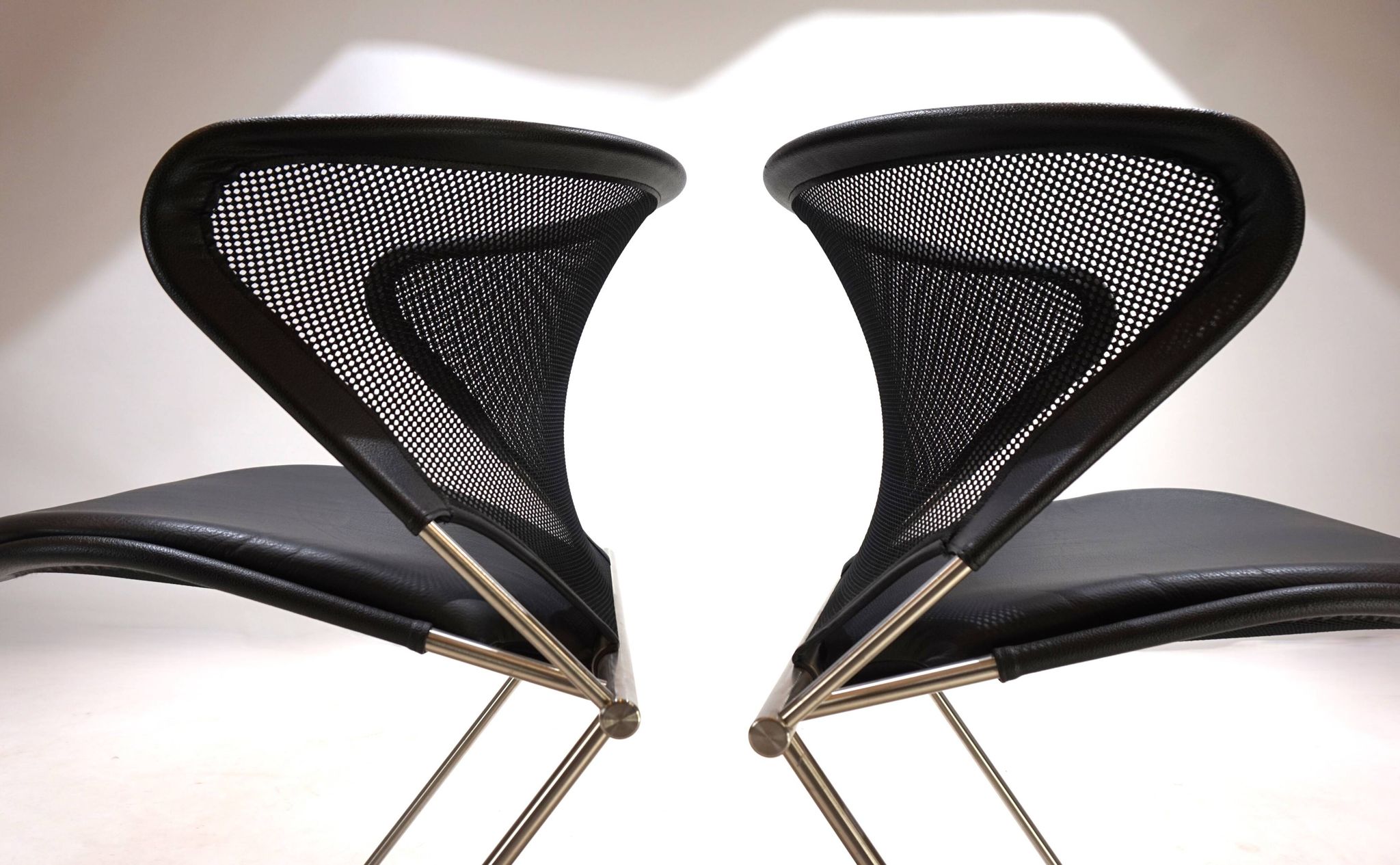Set of 2 Wilkhahn Nuvola conference / dining room chairs by Herbert Ohl, 19
