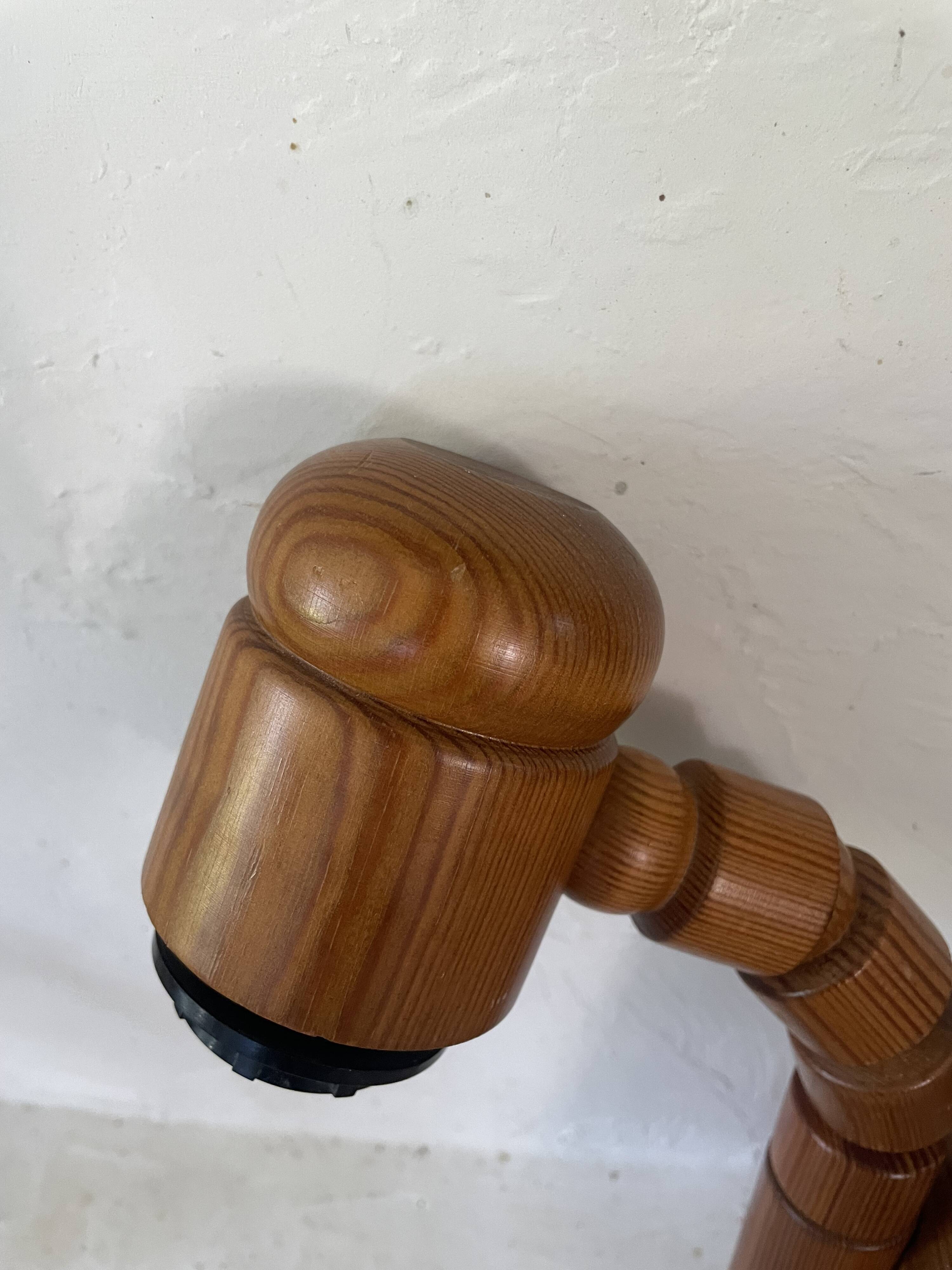 Pair of articulated Scandinavian wall lights SOLBACKEN in vintage wood