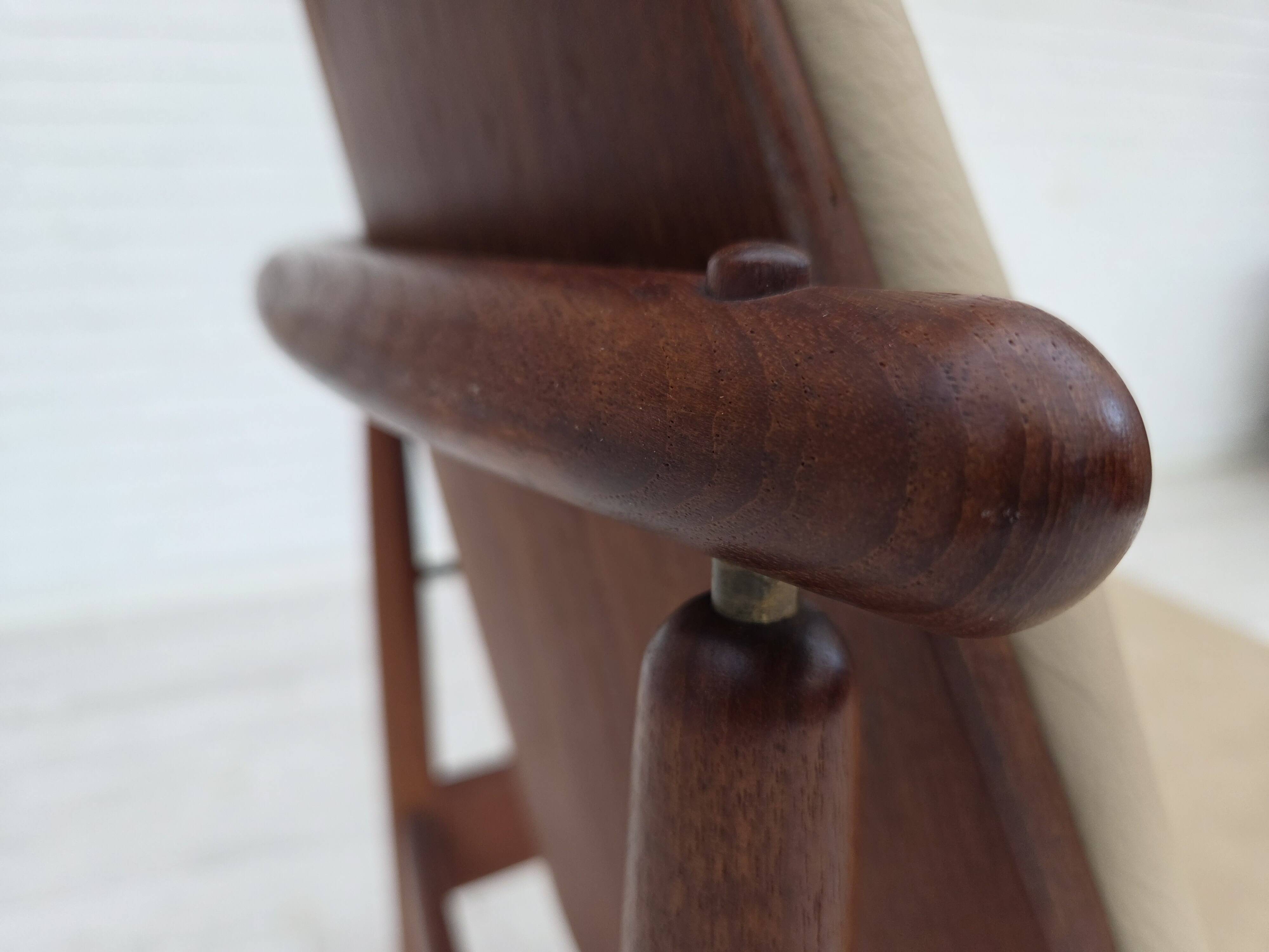 1960s, Danish design by Arne Vodder, set of 3 chairs, teak wood, furniture