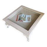 Showcase coffee table