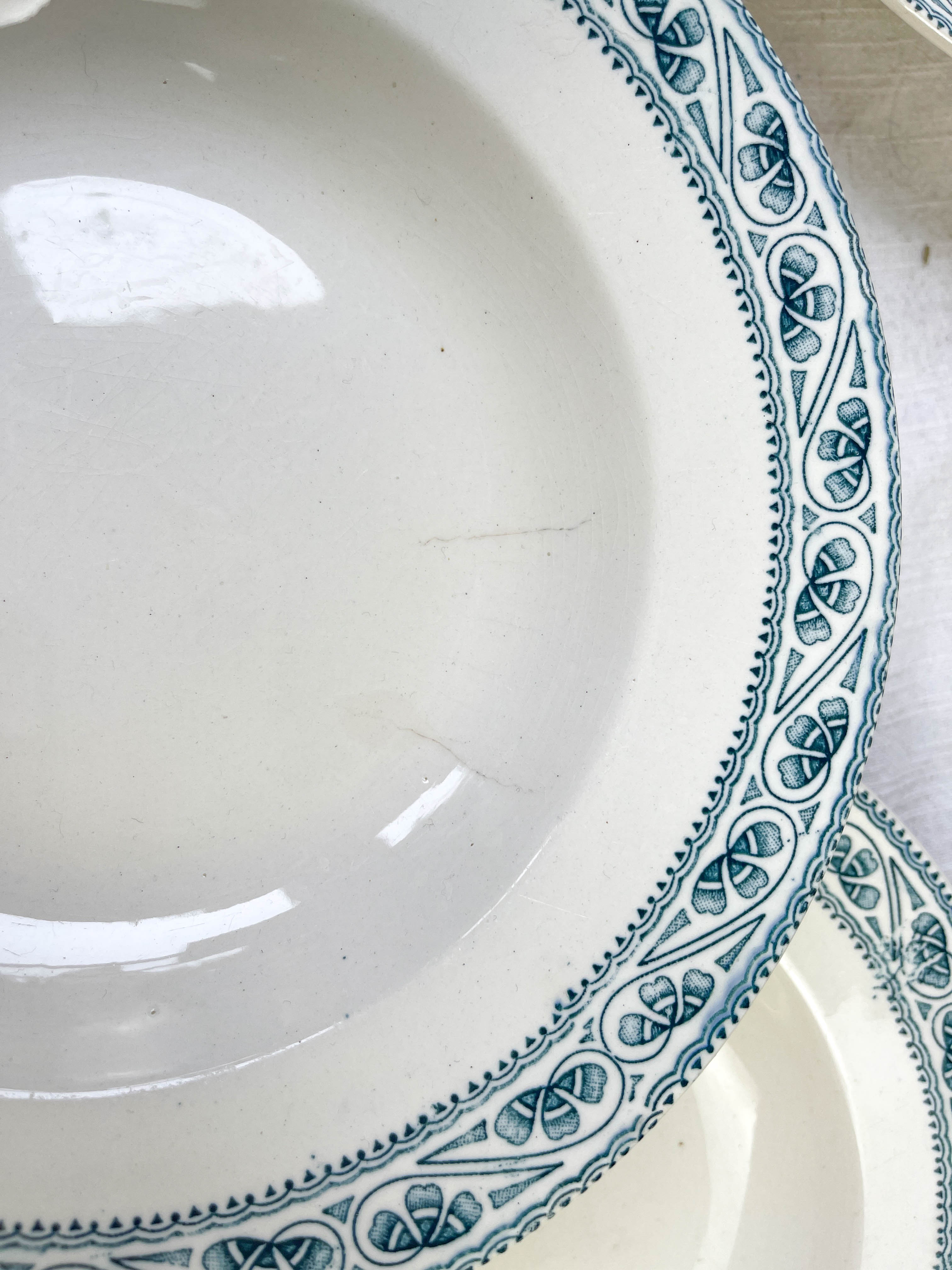6 deep plates in Boulenger blue ironstone “Champigny”