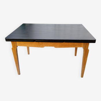 Vintage Mado table