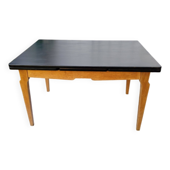 Table vintage Mado