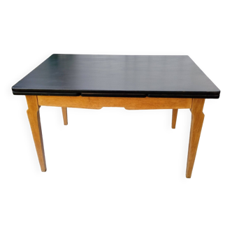 Vintage Mado table