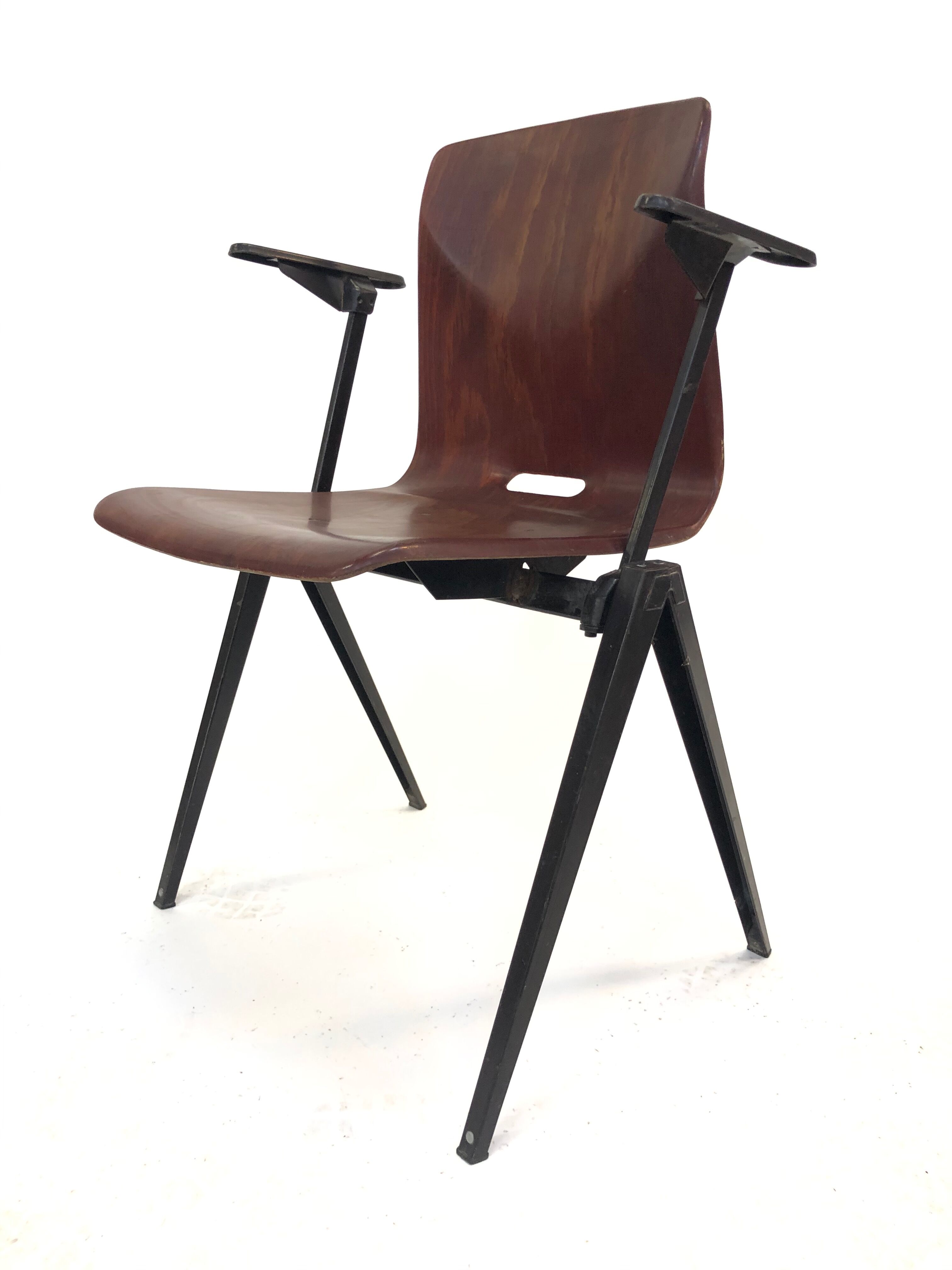 Chair Pagholz Galvanitas S22