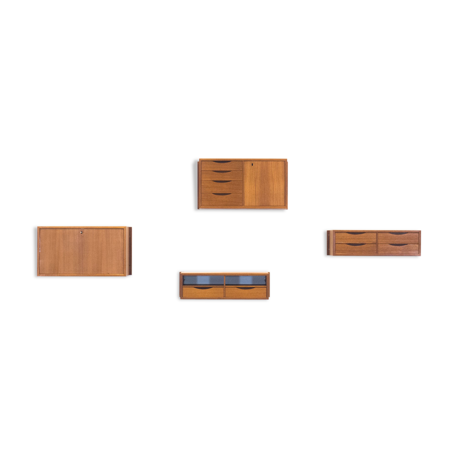 Bruksbo Tegnekontor ‘Veggen Deluxe’ wall cabinets – Torbjørn Afdal & Rolf Hesland