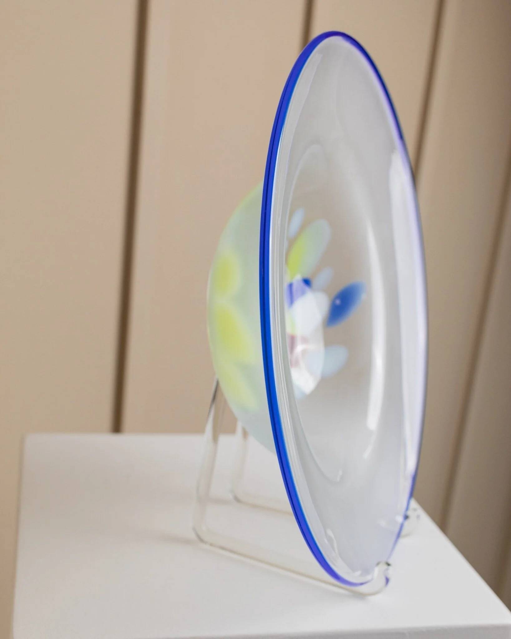 XL Vintage Murano Glass Bowl with Blue Rim and Multicolor Dots – Mouth-Blown Italian Glass, 1980s Pop Art