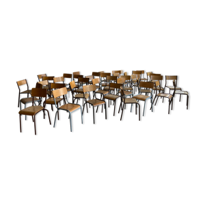 Lot de 40 chaises d'école