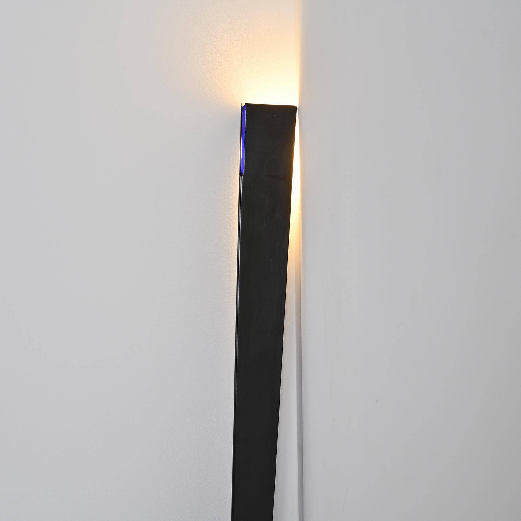 Black lacquered metal floor lamp, Italian work 1980