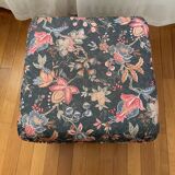Pouf or piece of vintage sofa