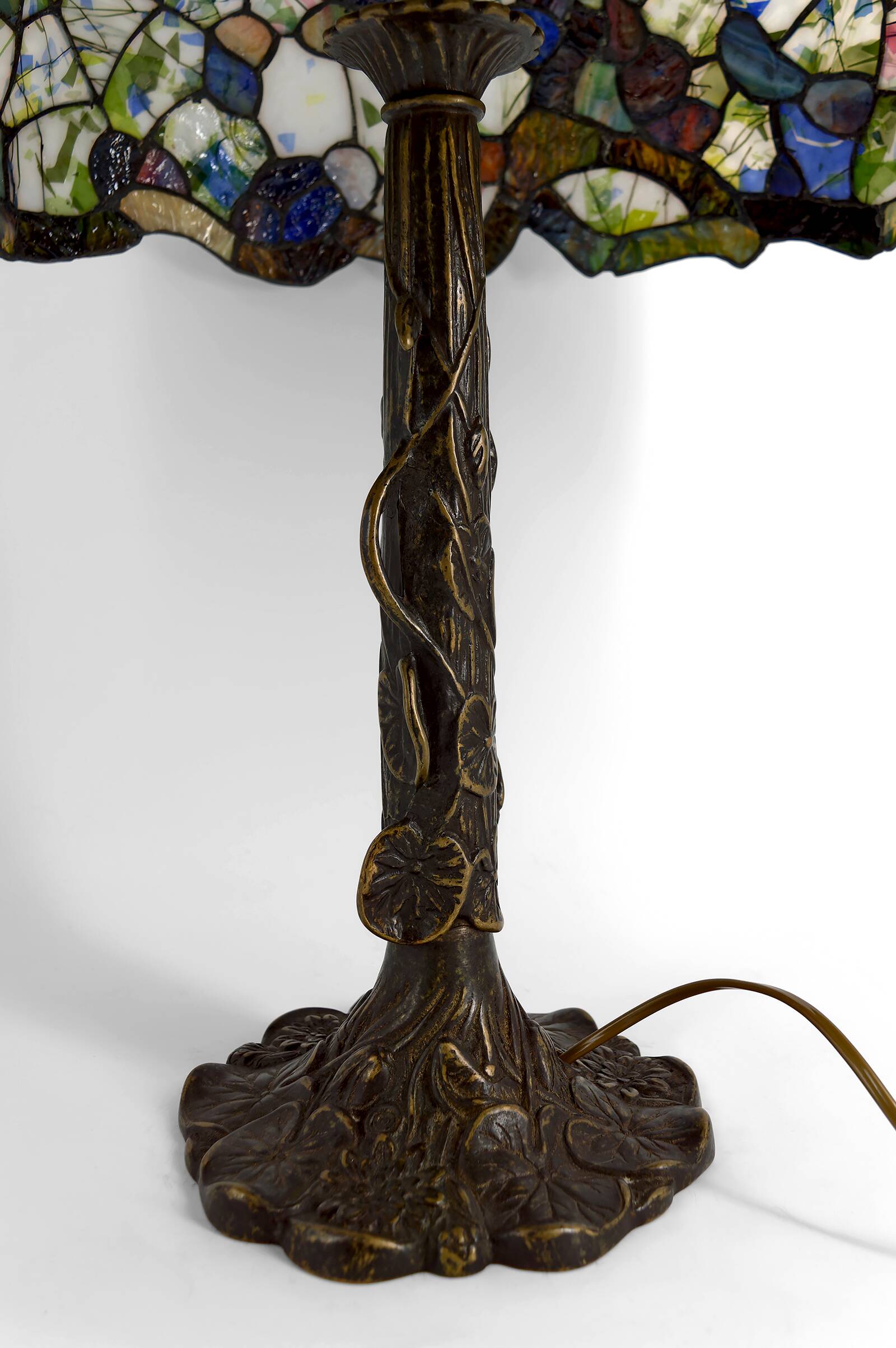 Important Art Nouveau table lamp – Tiffany style, circa 1980
