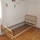 Bed rattan 60s
