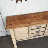 Old buffet