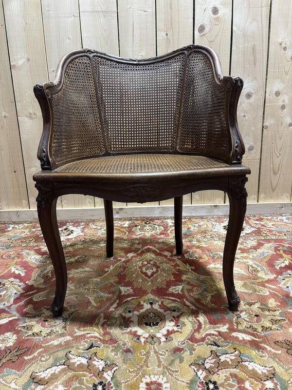 Fauteuil de bureau de style Louis XV canné