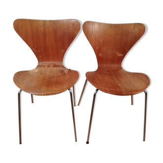 Pair of ant chairs, Fritz Hansen